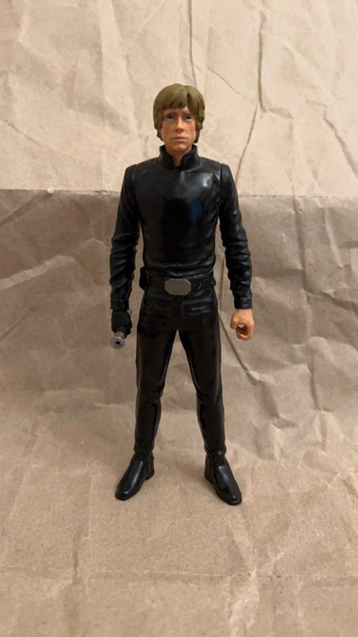 Hasbro - Figurine "Star wars" Luke Skywalker 14cm - photo numéro 1