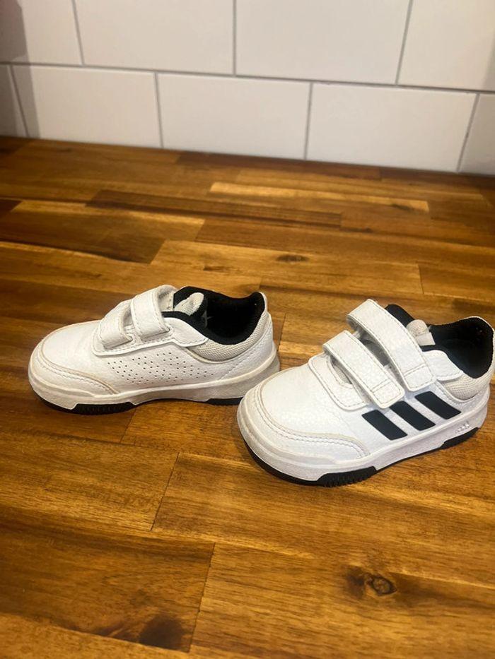 Adidas garçon noire et blanches - photo numéro 2