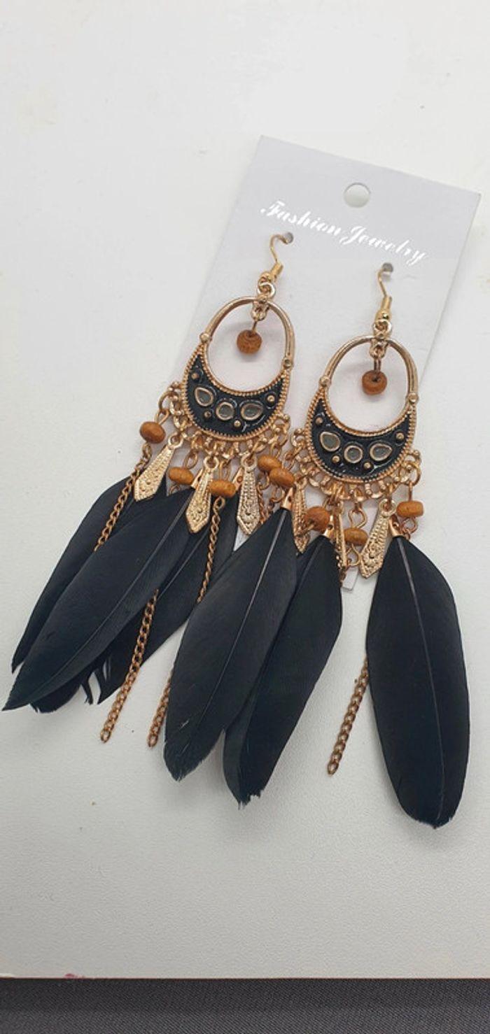 Boucles d'oreilles plumes - photo numéro 3