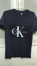 T-shirt Calvin KLEIN Jeans bleu marine