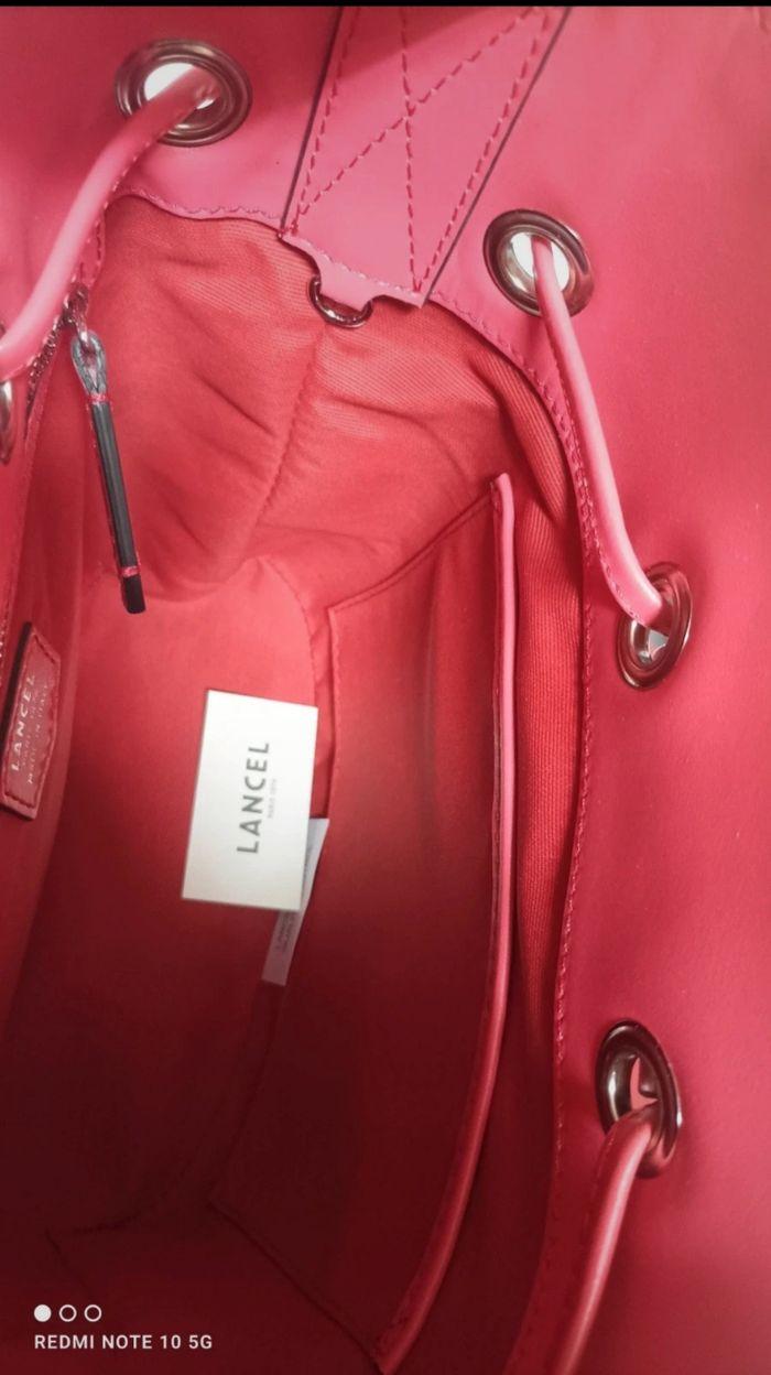 Sac Le Huit de Lancel cuir lisse framboise neuf - photo numéro 9