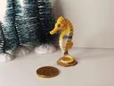 Figurine hippocampe jaune