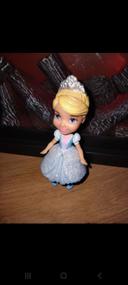 Figurine Princesse Cendrillon