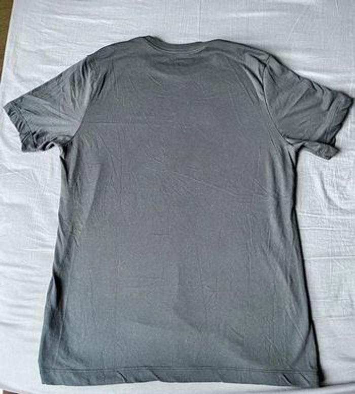 T-shirt Nike Court Dry-fit neuf - photo numéro 2