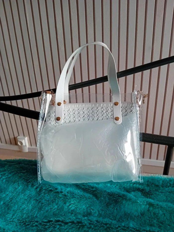 Sac transparent 18cmX15cmX6cm avec sa pochette amovible - photo numéro 4