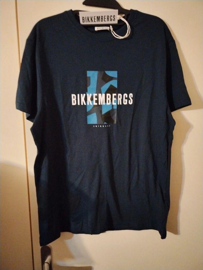 T-shirt bikkembergs L - photo numéro 1