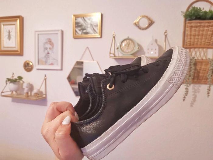 Converse basse noires - photo numéro 3