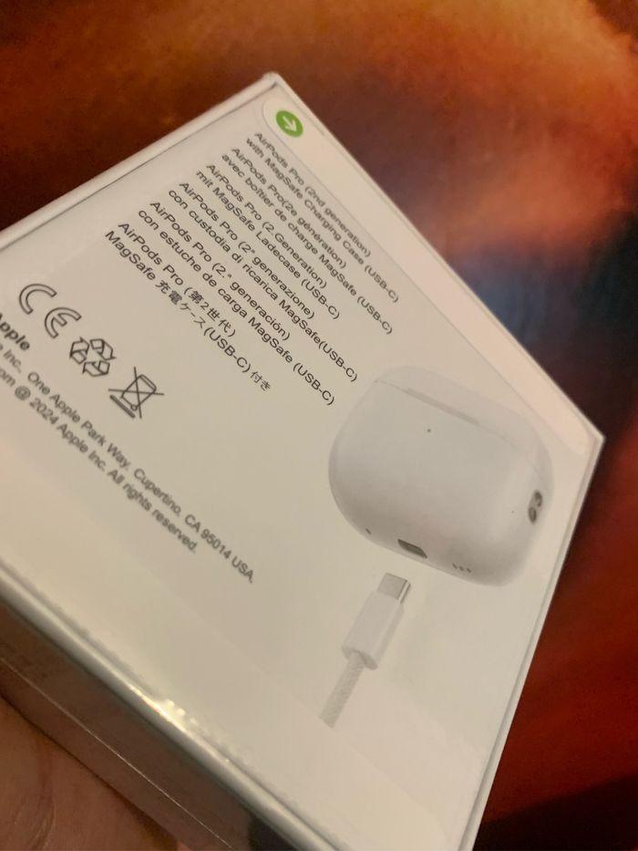 Lots Produits Apple ( air pods pro 2 & Apple Watch - photo numéro 9