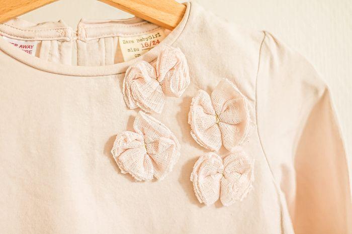 T-shirt manches longues rose très pâle nœuds, Zara, 24 mois - photo numéro 2