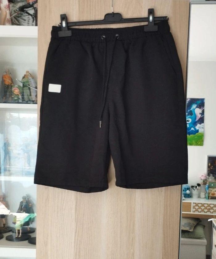 Short noir habillé neuf shein - Taille M