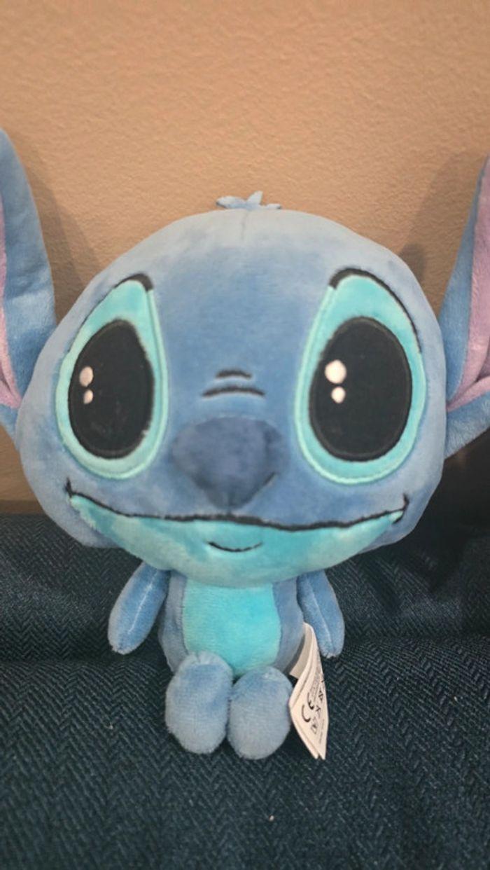 Peluche Disney POPZ stitch - photo numéro 1