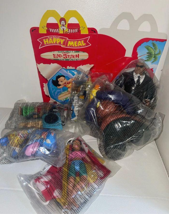 Lot jouets Disney Lilo et Stitch McDonald’s happy meal - photo numéro 1