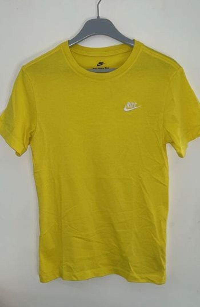 T-Shirt Nike - photo numéro 1