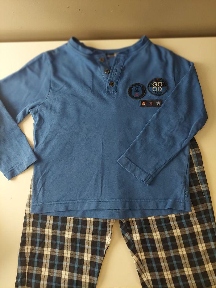 Pyjama en coton 2 pièces taille 3 ans. - photo numéro 1