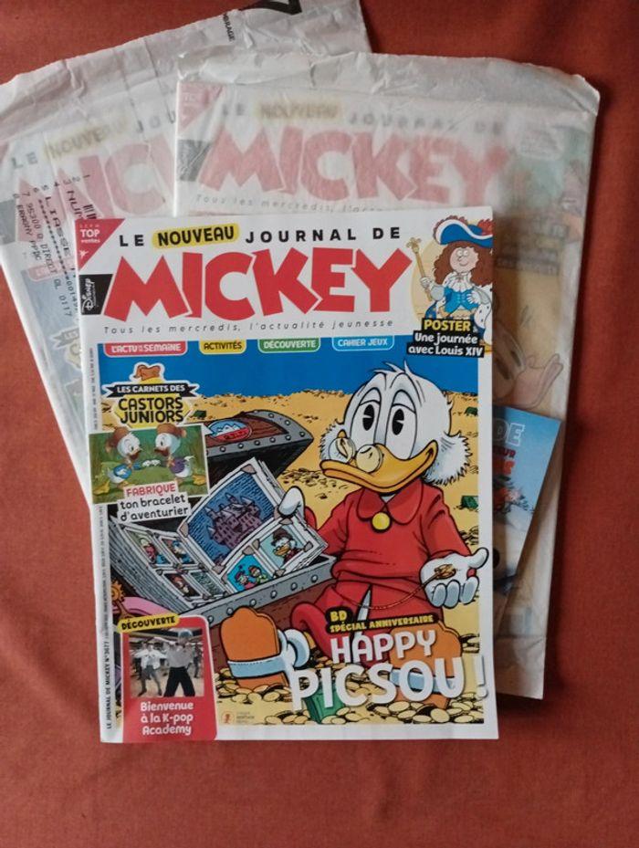 Lot de trois journaux de Mickey neufs jamais lus - photo numéro 1