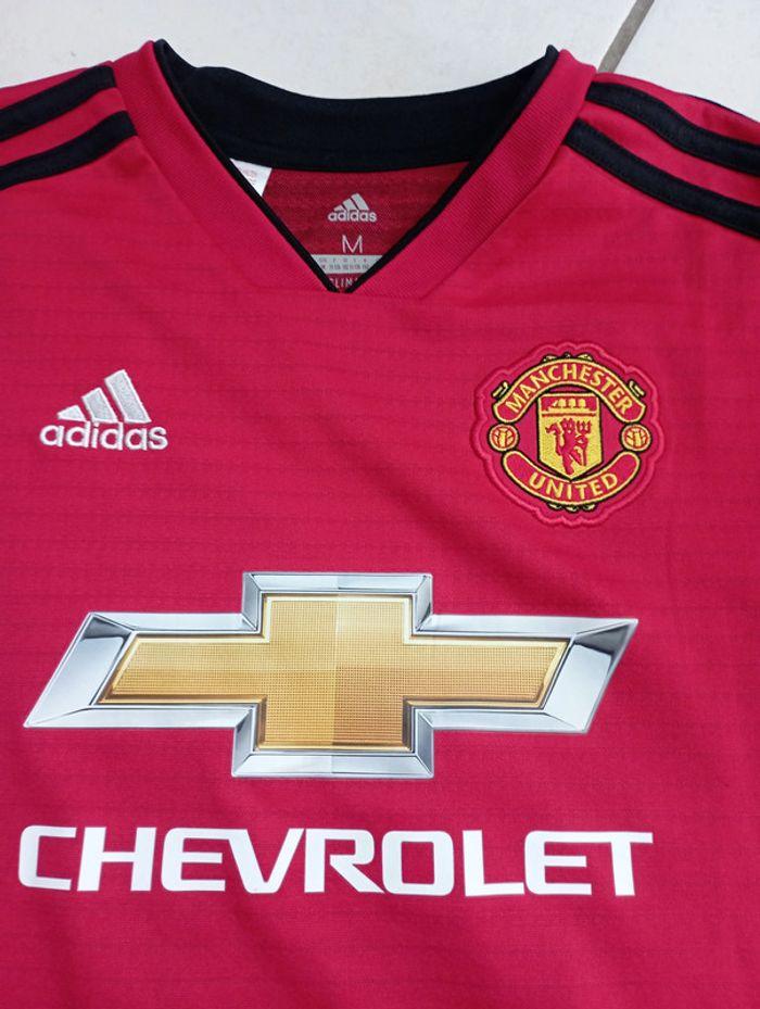 T-shirt maillot football Manchester United 11/12 ans - photo numéro 2