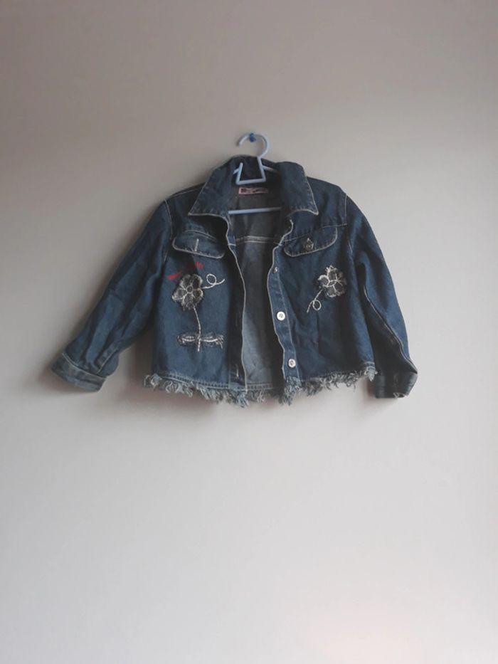 Veste en jean 4 ans - photo numéro 1