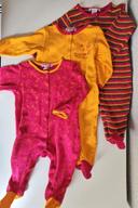 Lot de 3 pyjamas une pièce rose jaune marron Orchestra 6 mois