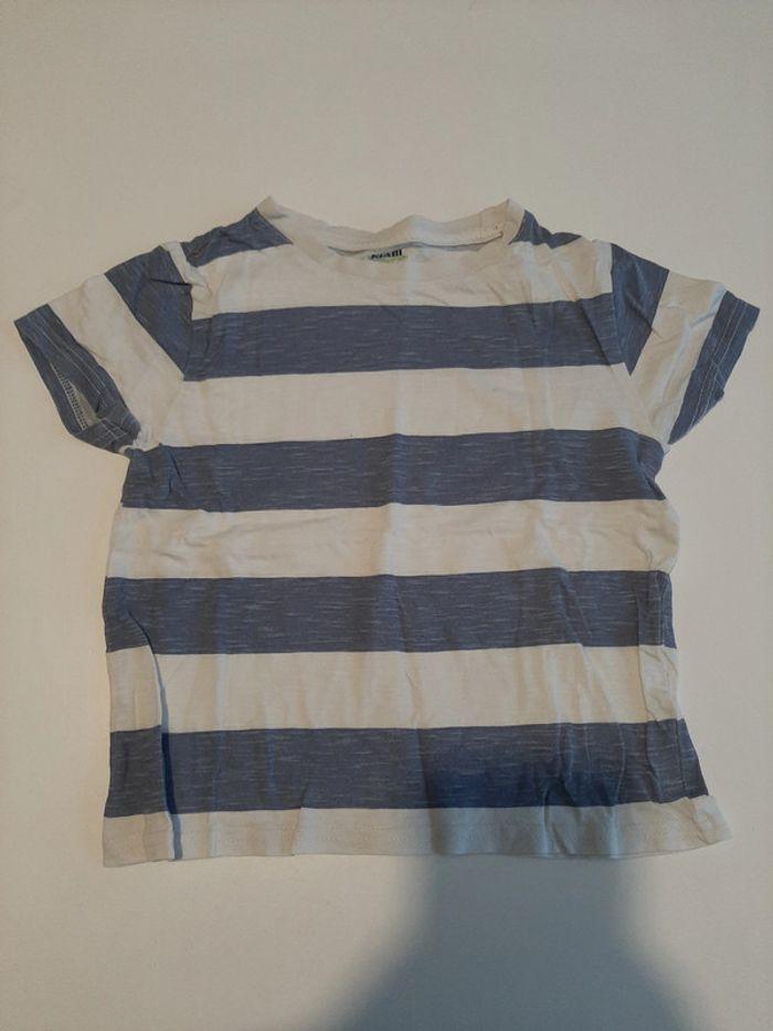 Lot t-shirts manches courtes 4 ans / 104 cm - photo numéro 2