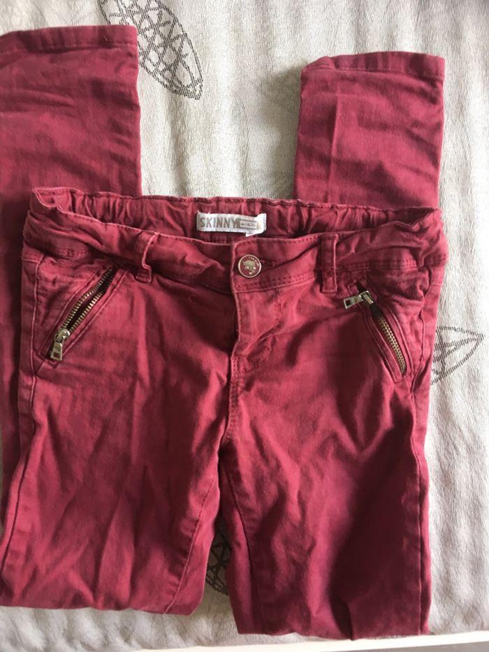 Jean skinny bordeaux Okaïdi taille 9 ans. - photo numéro 1