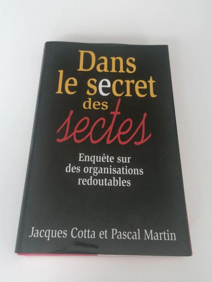 Livre les sectes 📕 - photo numéro 1