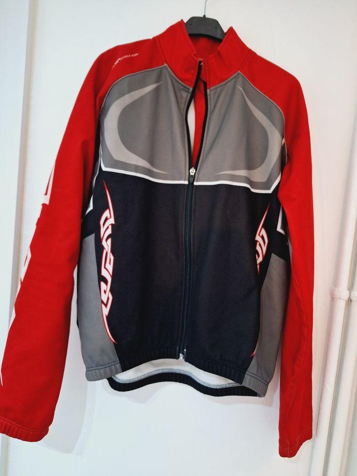 Veste sport - photo numéro 1