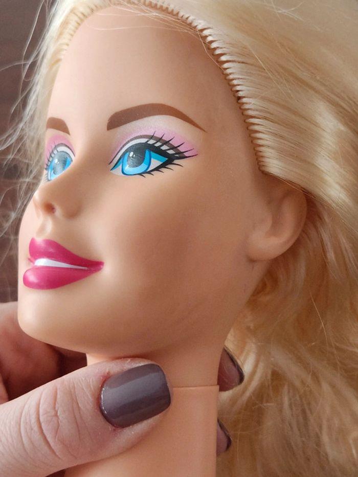 Tête à coiffer Barbie - photo numéro 2