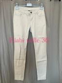 Pantalon extensible beige coupe skinny kiabi taille 36