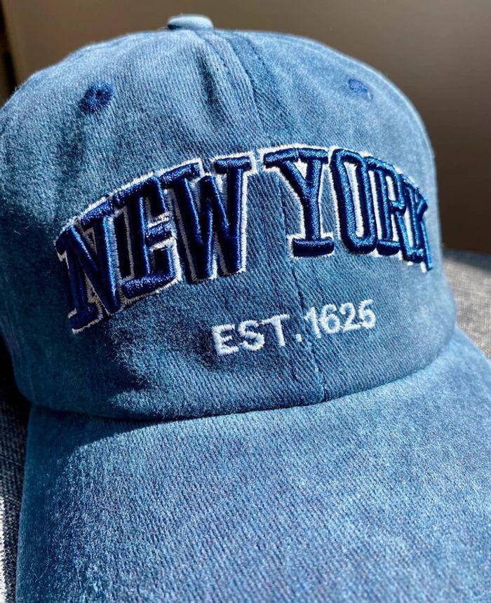 Casquette de baseball / casual brodée New York Navy NYC NЕUF - photo numéro 3