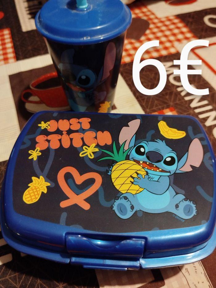 Ensemble boîte a goûter et gobelets stitch