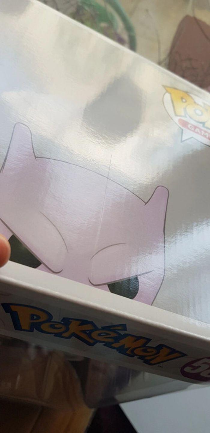 Funko pop jumbo Mewtwo - photo numéro 6