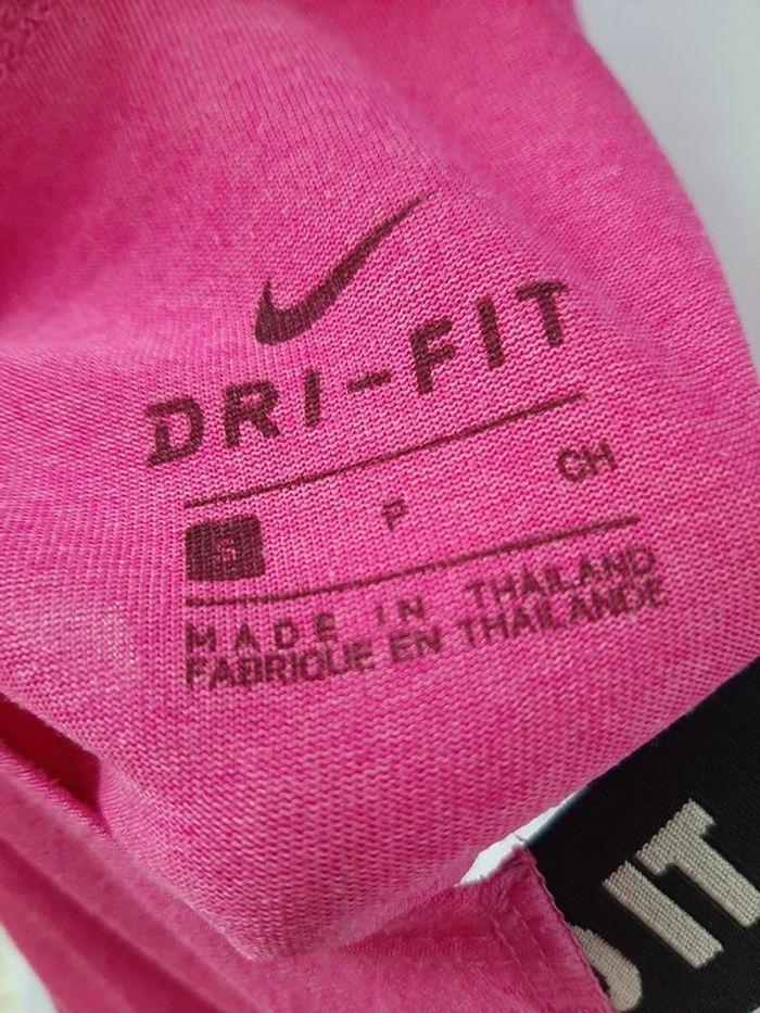 vetements de sport nike rose taille S - photo numéro 3