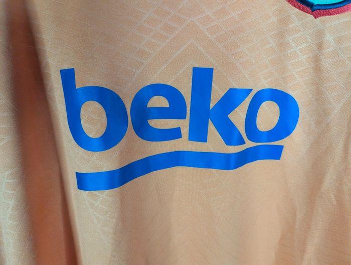 Maillot FCB Nike taille M authentique. - photo numéro 5