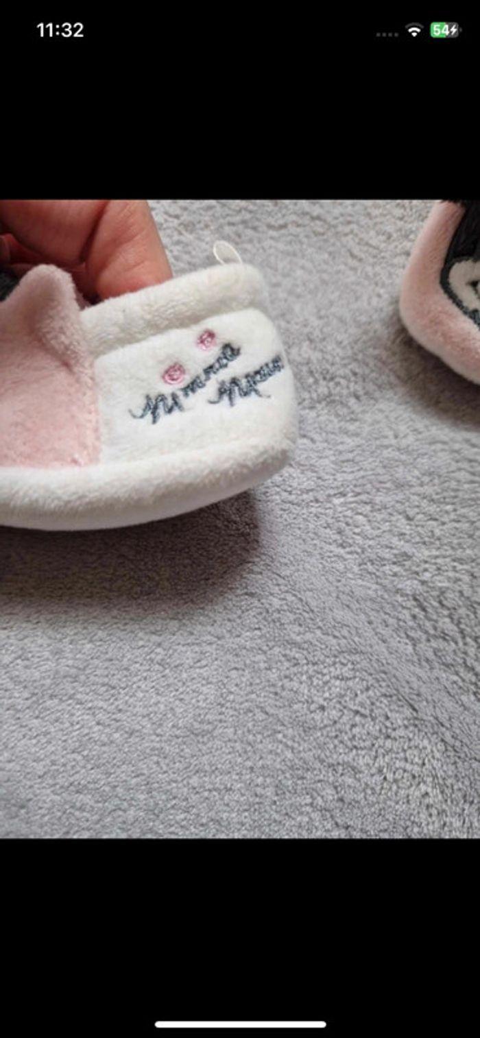 Chaussons bébé minnie - photo numéro 3