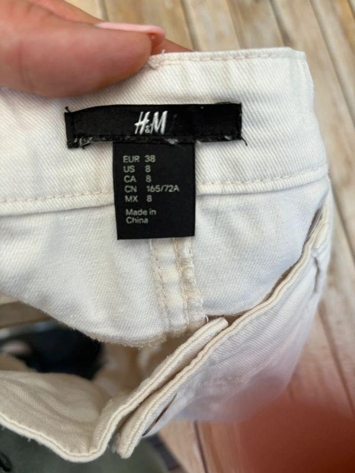 mini short crèmes H&M 38 - photo numéro 4