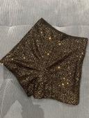 Short à paillettes