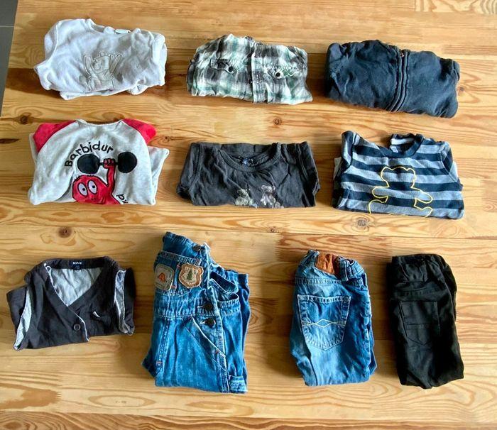 Lot de 10 vêtements taille 12 mois. - photo numéro 2