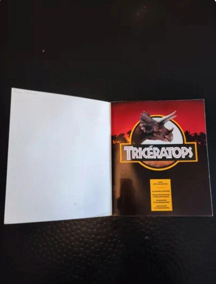 Livre Jurassic Park Total - photo numéro 3