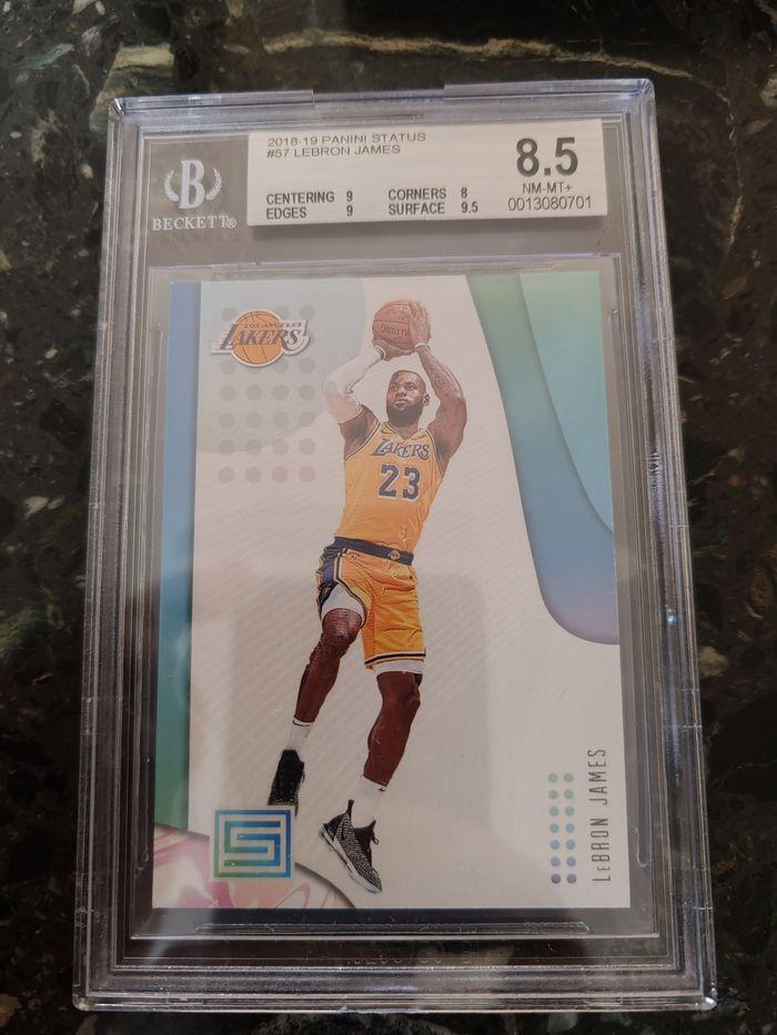 Carte basketball Beckett 8,5 LeBron James 2018-19 - photo numéro 1