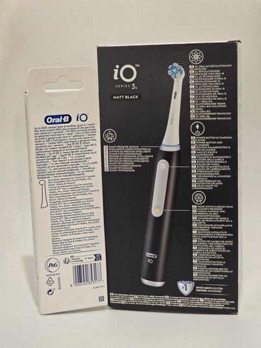 [NEUF] Oral-b IO 3s + lot de 2 brossettes - photo numéro 2