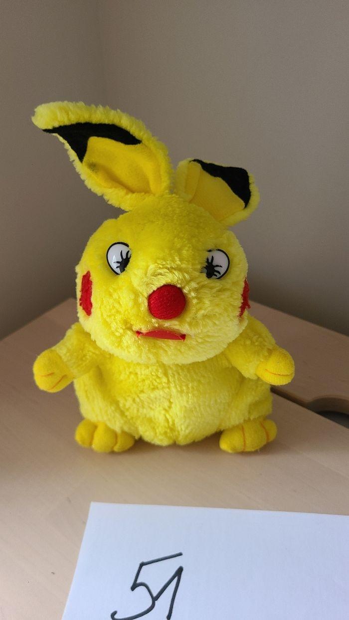 Peluche pikachu - photo numéro 2