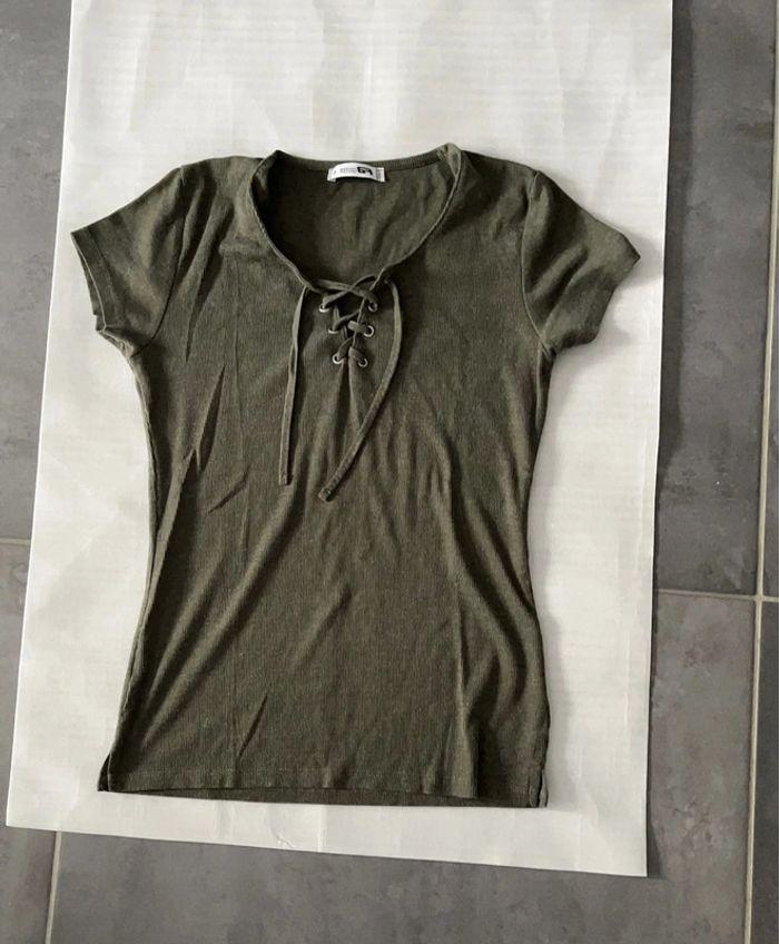 T-shirt taille L - photo numéro 1