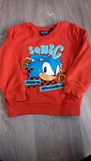 Pull avec Sonic dessus