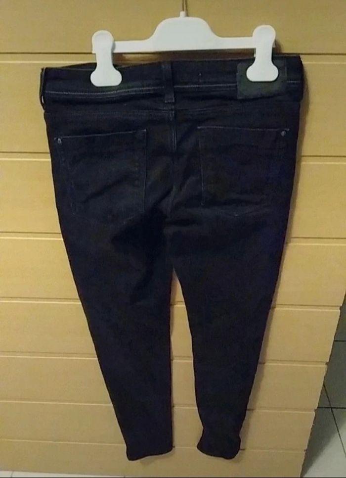 Jean slim zara petit 36 = taille 34 Xs - photo numéro 2