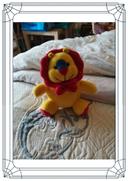 Mini peluche lion rouge et jaune