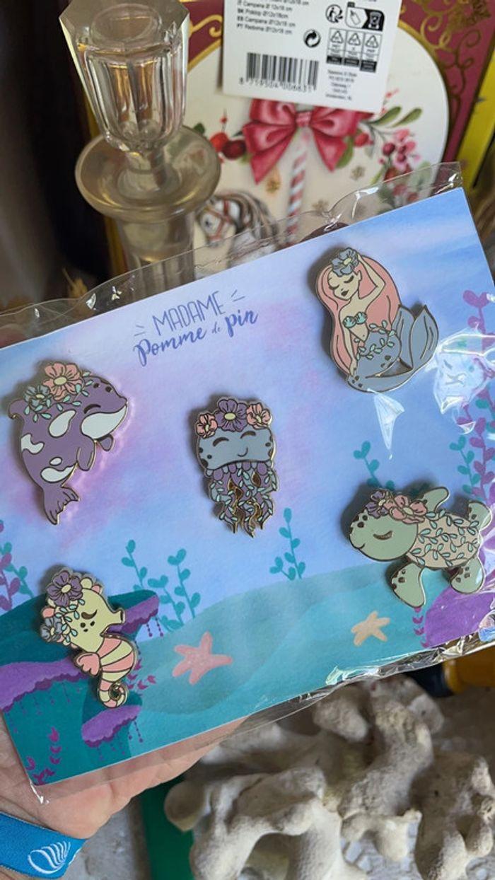 Pins fantasy thème océan