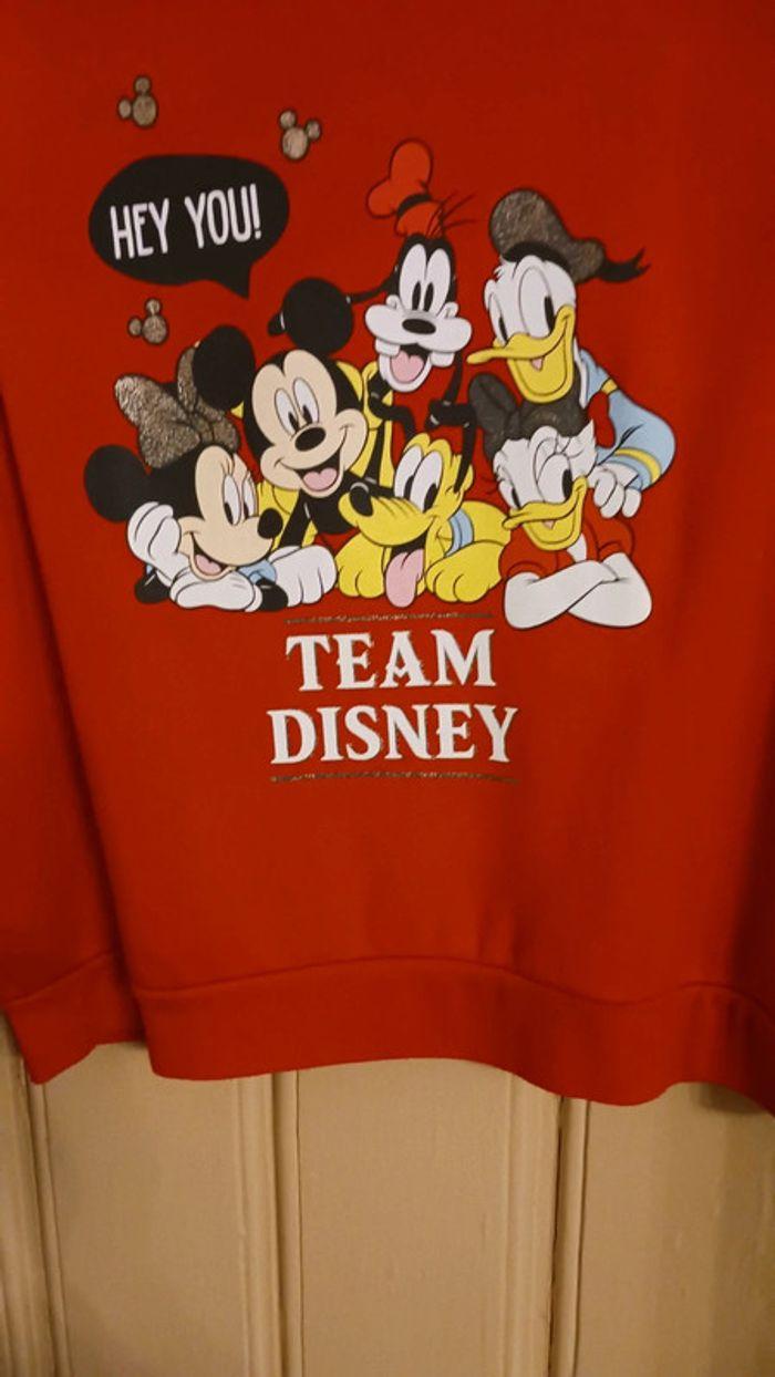 Sweat Disney. Taille XS - photo numéro 3