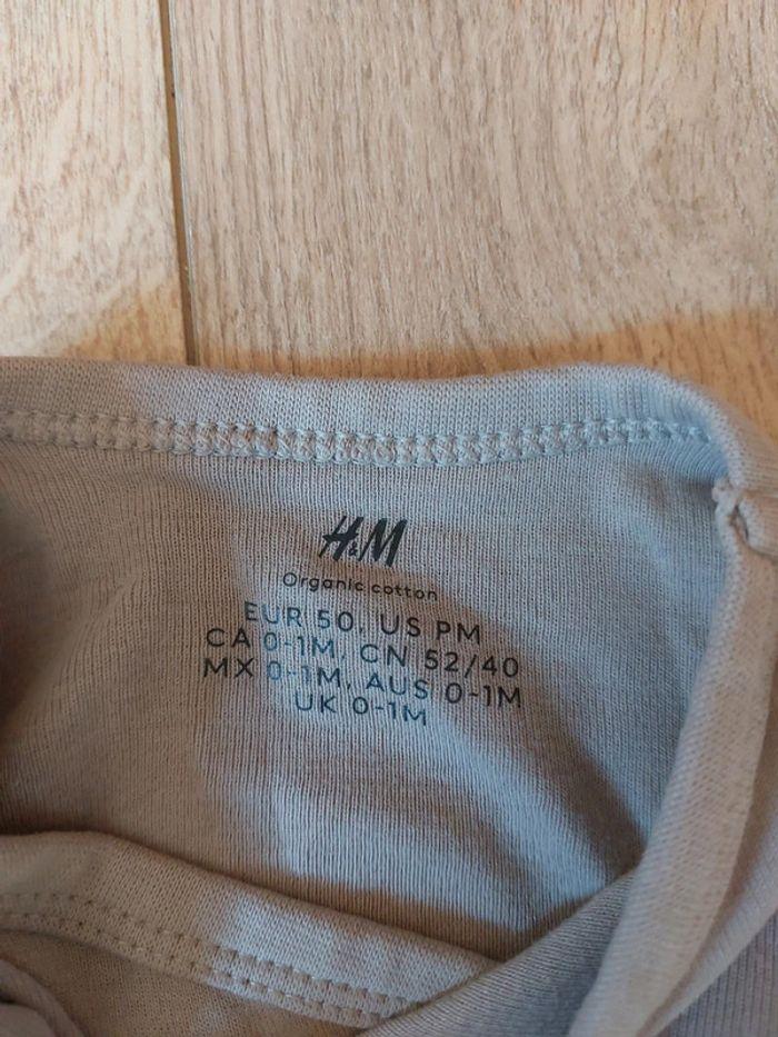 Lot 5 bodys naissance H&M - photo numéro 2