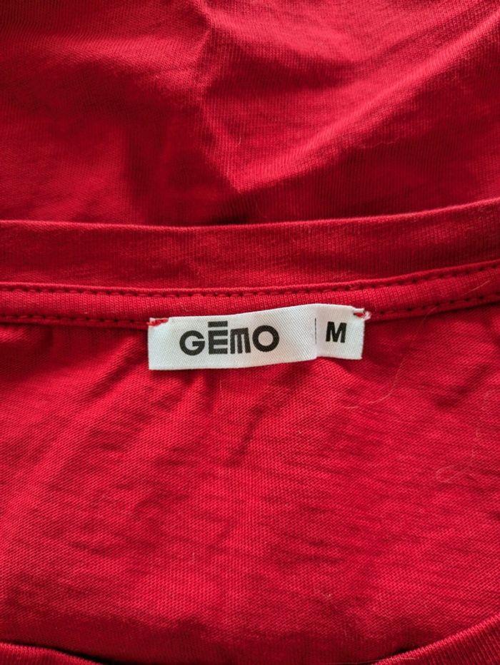 Joli t-shirt rouge Gémo🍎 - photo numéro 4