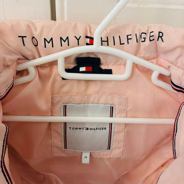 Magnifique doudoune veste duffle coat bébé fille 12 mois tommy hilfiger rose hiver - photo numéro 3